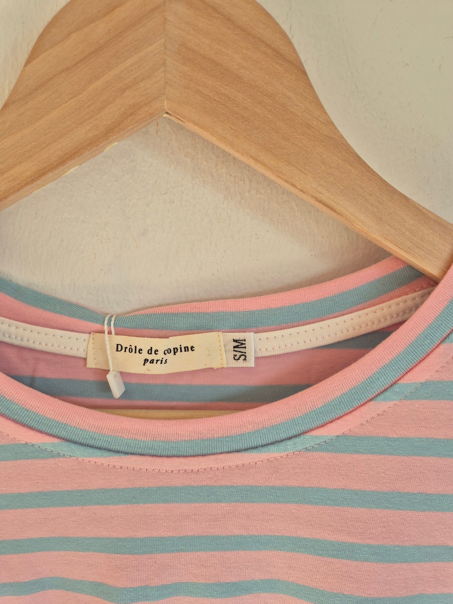 Rosa Blau Gestreiftes Shirt