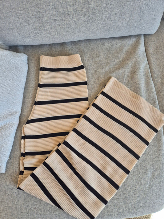 Ribbed Hose beige